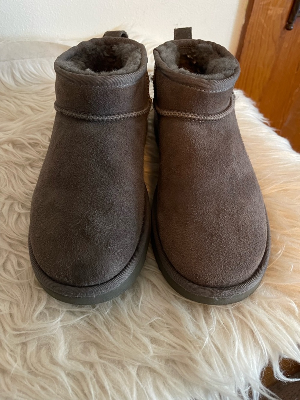 Women’s UGG Boots Size 7!